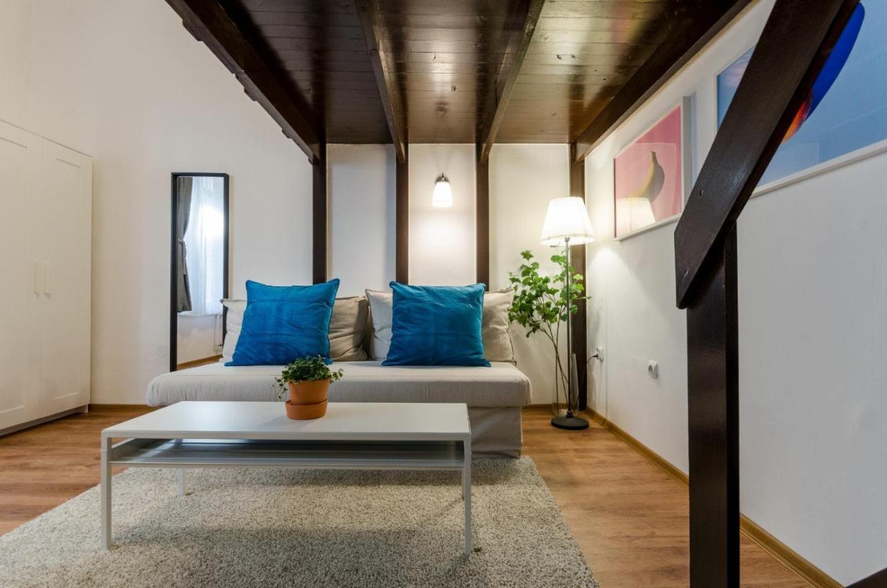 Quiet Cozy Apartment In Party Street E1 Budapest Eksteriør bilde